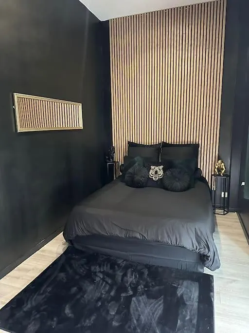 Love Room Avec Jacuzzi By Villa Queen Marseille
